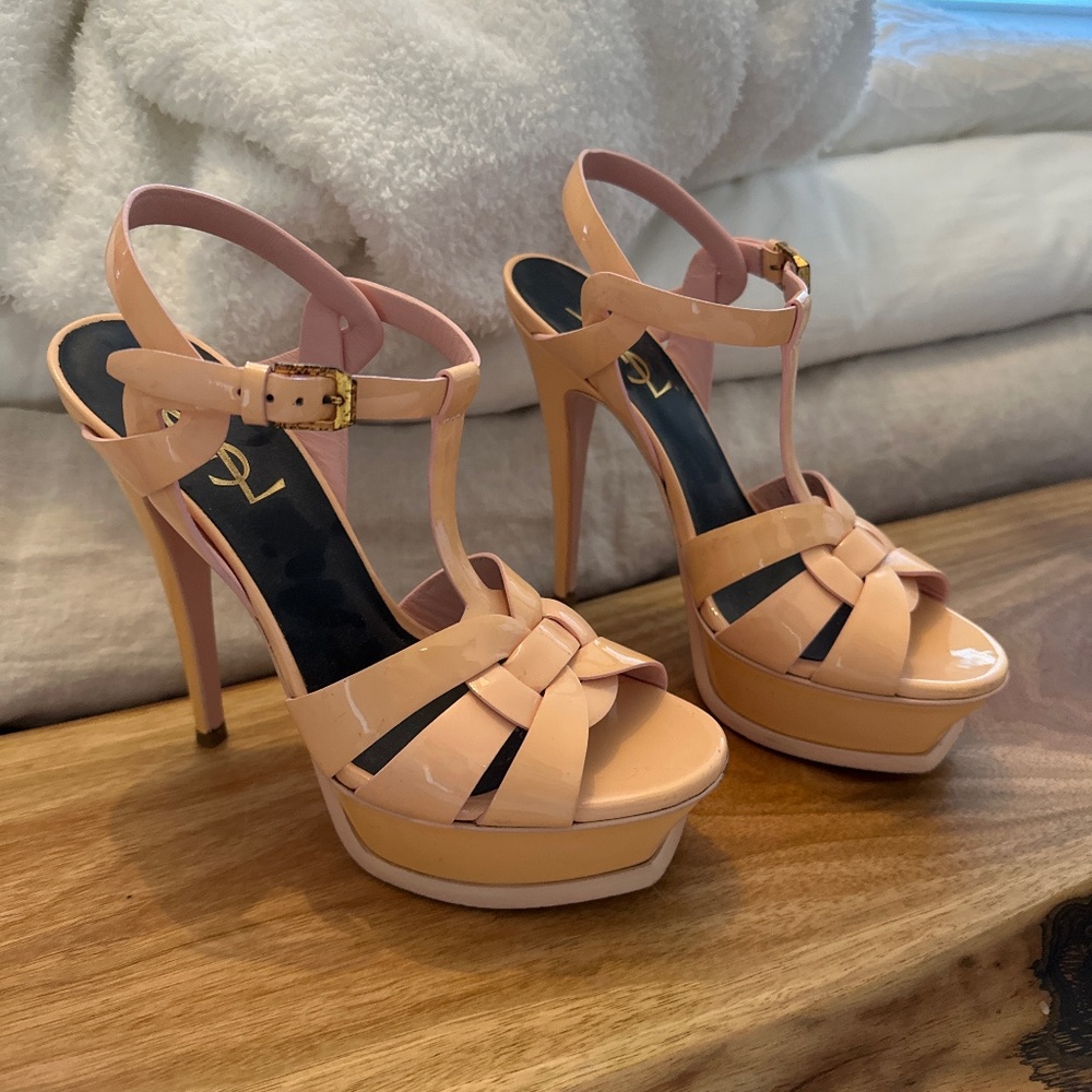 Saint Laurent heel pink/nude